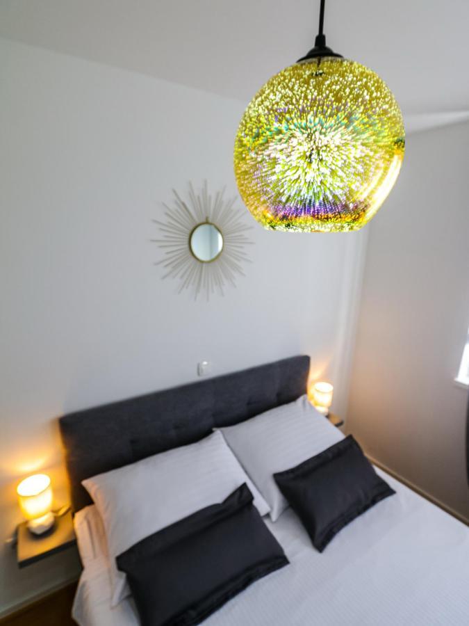 Luce Gold Apartment Zadar Buitenkant foto